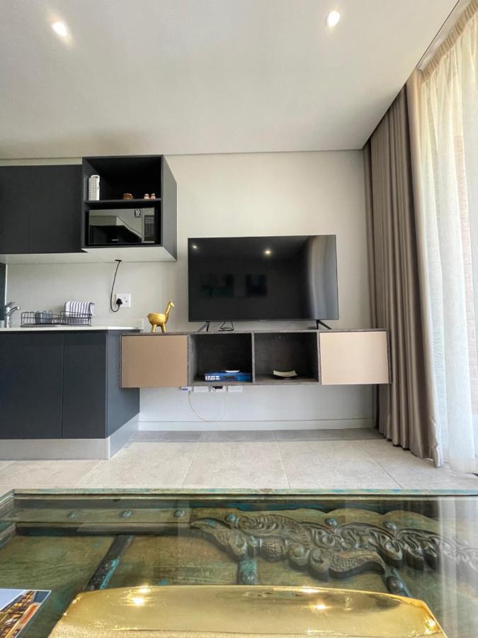 Glorystar 2six2 Florida Road Apartment *