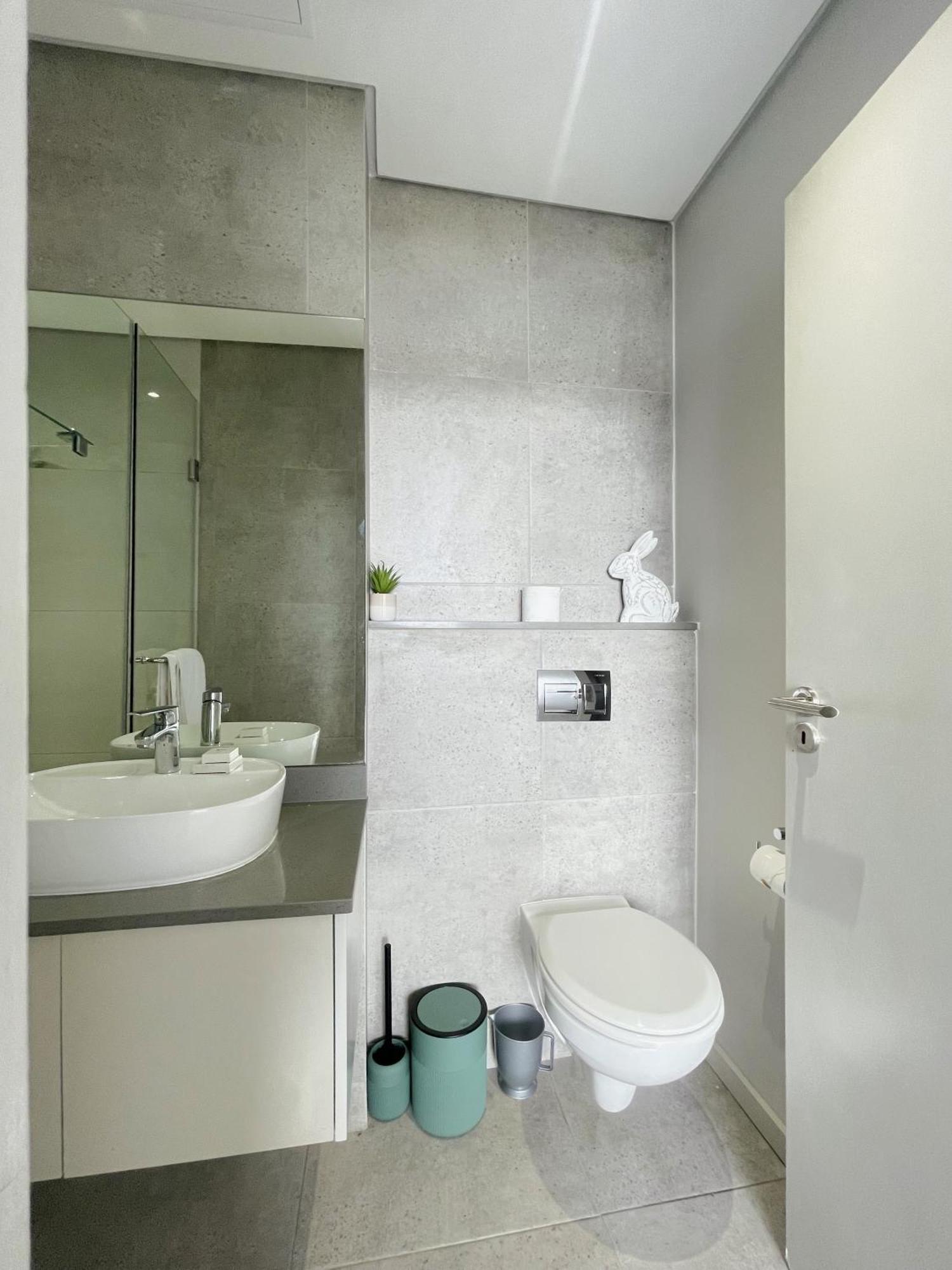 Glorystar 2six2 Florida Road Apartment Durban