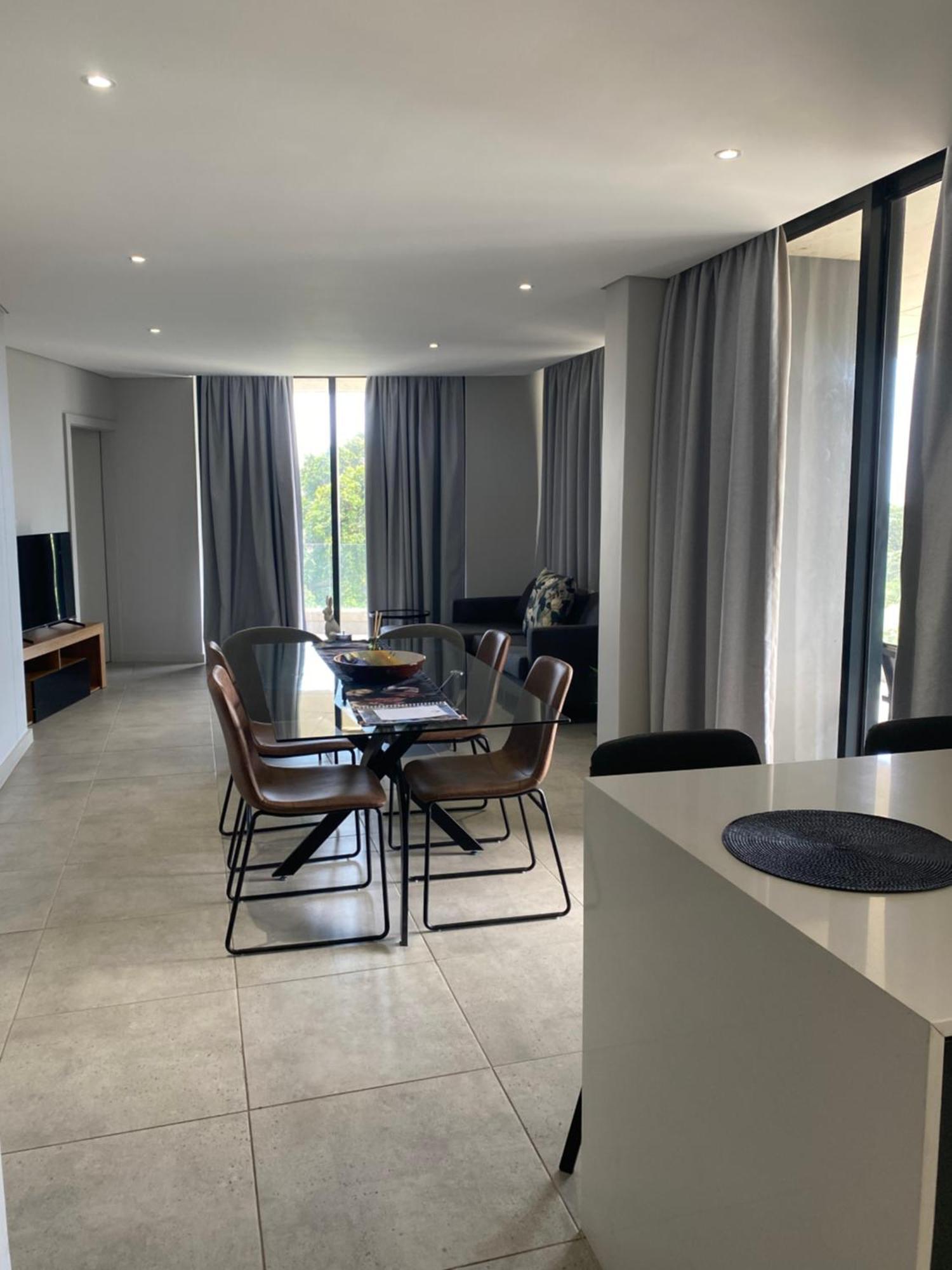 Glorystar 2six2 Florida Road Apartment *
